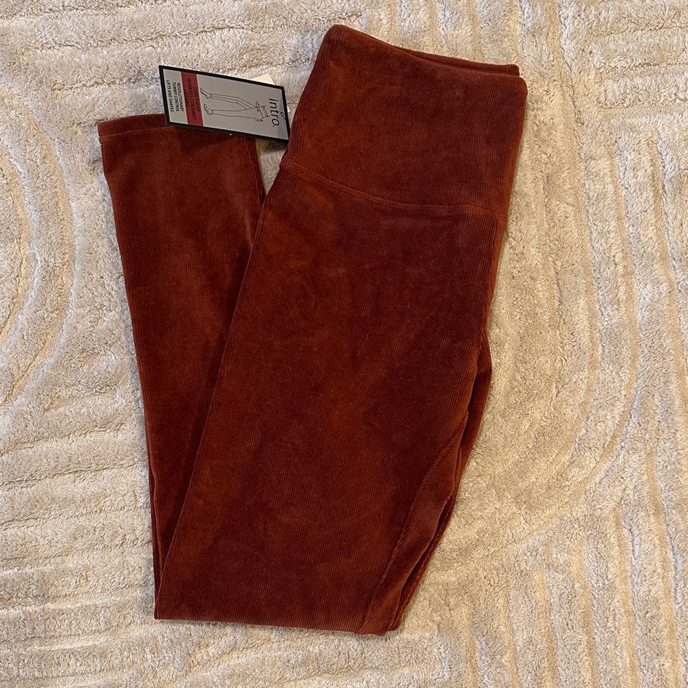 Intro. Rust Revoltionary Corduroy Leggings with Tummy Control NWT Size M
